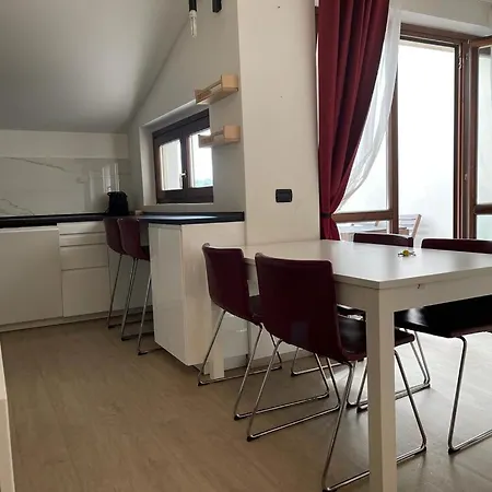 Kibilu - Bilocale Con Piscina Parcheggio Vicinanze Maggiore Appartement