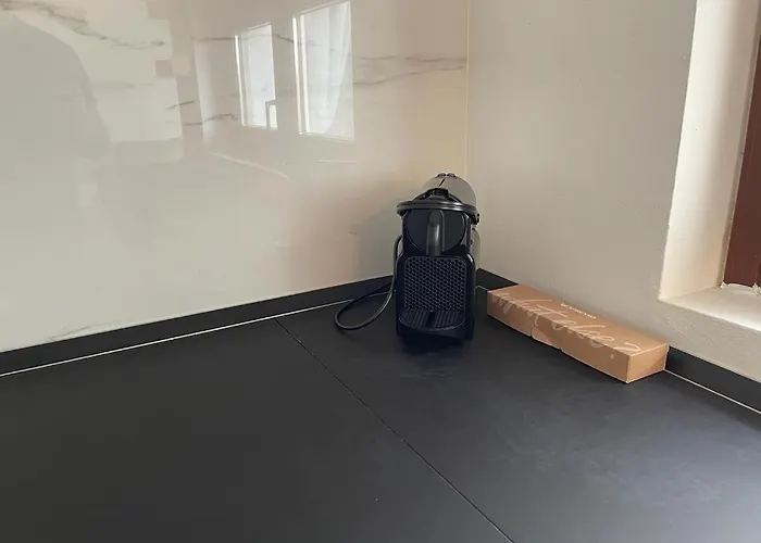 Kibilu - Bilocale Con Piscina Parcheggio Vicinanze Maggiore * Brebbia