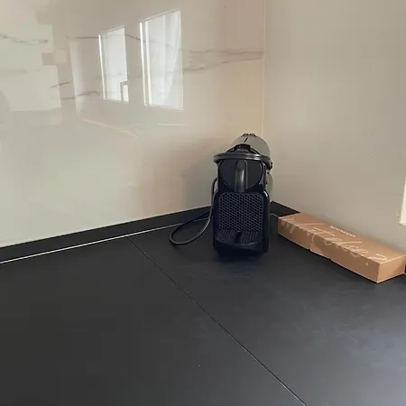 Kibilu - Bilocale Con Piscina Parcheggio Vicinanze Maggiore * Brebbia