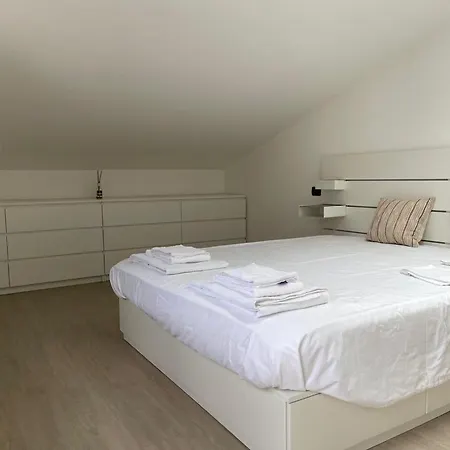 Апартаменты Kibilu - Bilocale Con Piscina Parcheggio Vicinanze Maggiore *