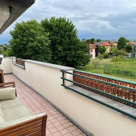 Kibilu - Bilocale Con Piscina Parcheggio Vicinanze Maggiore Apartment *