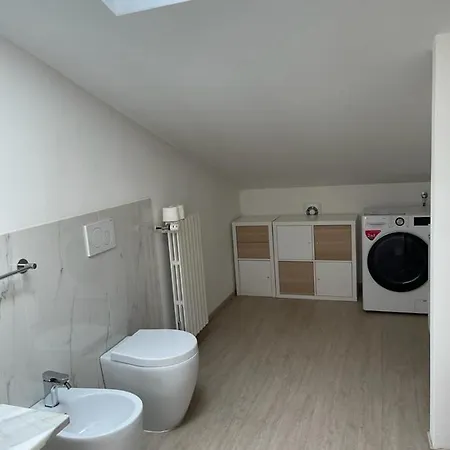 Kibilu 1 Bedroom Apt With Pool Wifi & Airco Lake Maggiore Brebbia