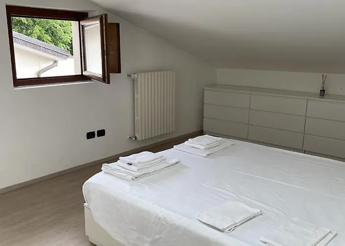 Kibilu - Bilocale Con Piscina Parcheggio Vicinanze Maggiore Apartamento