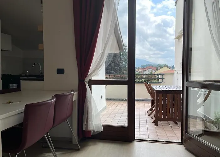 Kibilu - Bilocale Con Piscina Parcheggio Vicinanze Maggiore * Brebbia