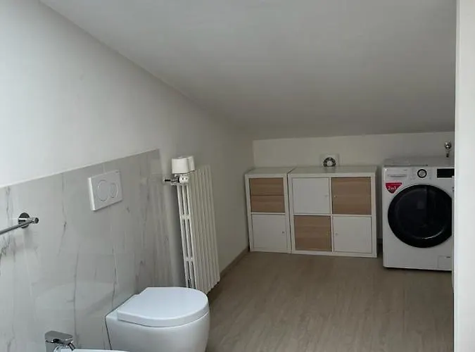 Kibilu - Bilocale Con Piscina Parcheggio Vicinanze Maggiore Brebbia